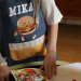 Personalizovaná dětská zástěra Hamburger Personalizovaná dětská zástěra Hamburger